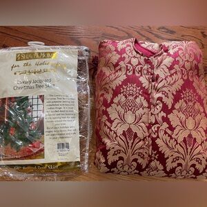 🆕ShavelHome‎ luxury jacquard Christmas tree skirt 60” round NOS renaissance red